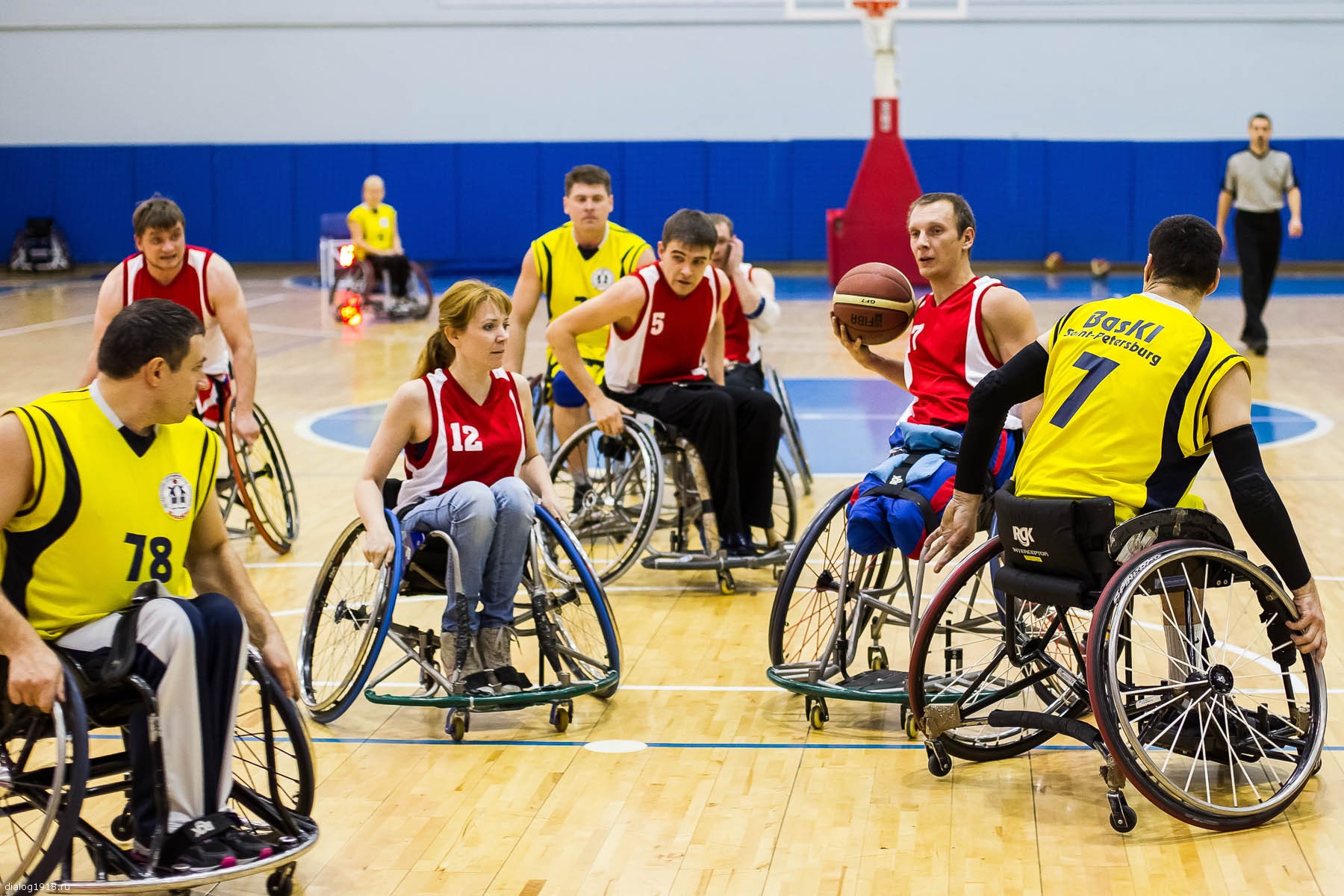 Инвалидность иваново. Спорт для инвалидов. Спортивные соревнования инвалидов. Спорт для людей с ограниченными возможностями. Спорт с оораниченными возможность.