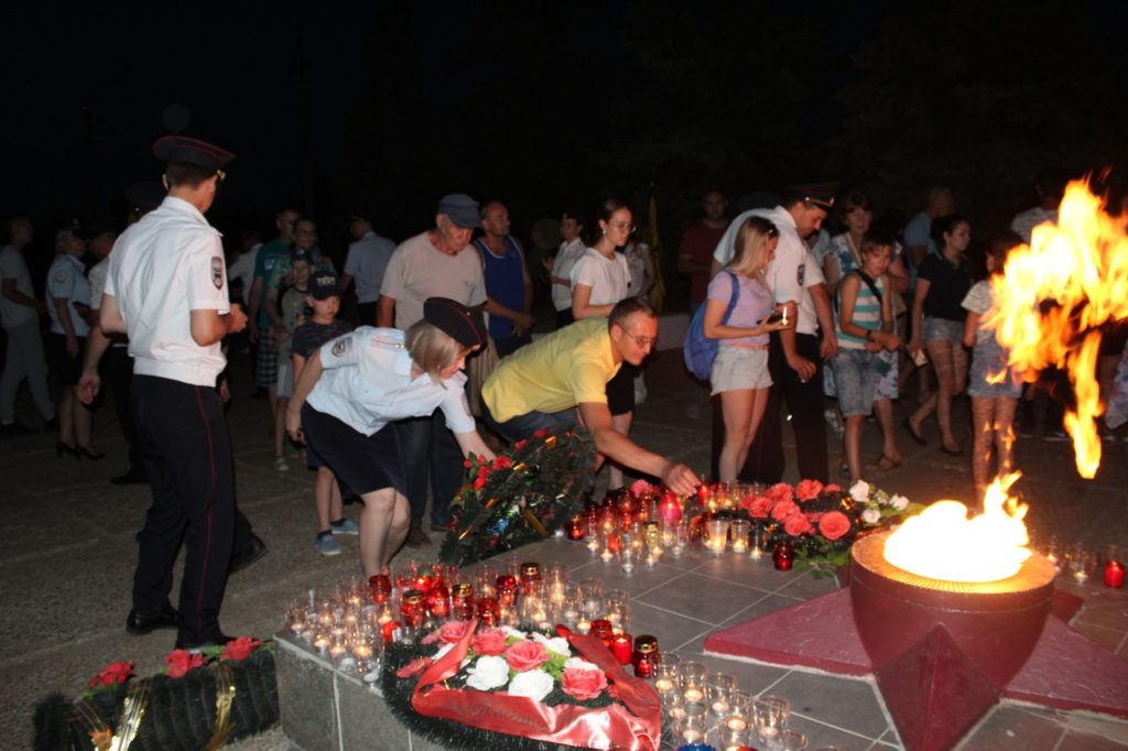 Акция "Свеча памяти" прошла в Камышине