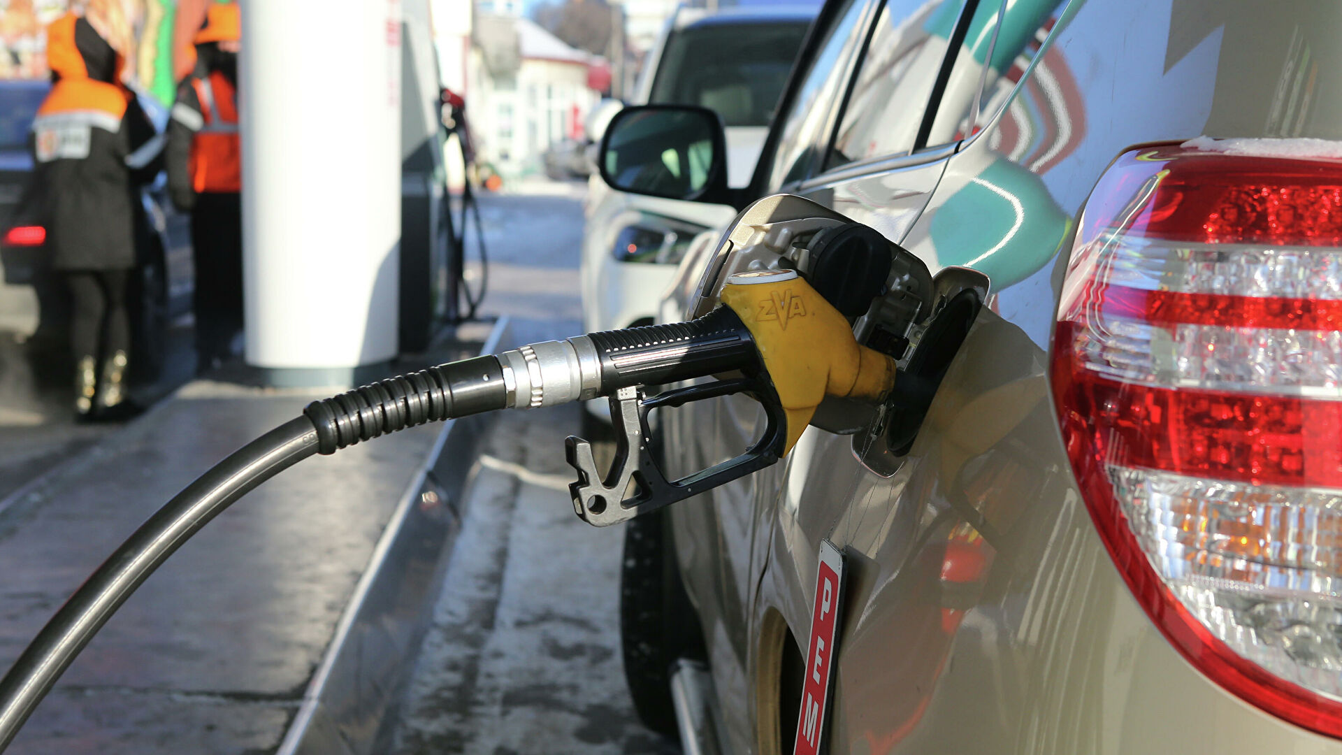раст цен на бензин фото 44